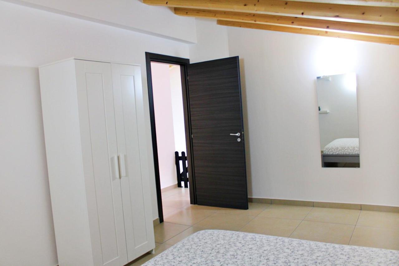 La Claudette Apartment Catánia Buitenkant foto