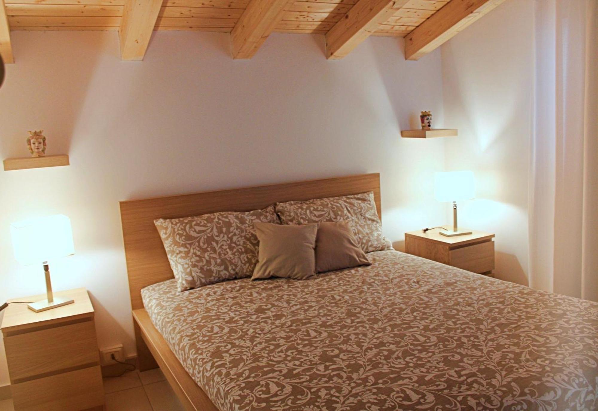 La Claudette Apartment Catánia Buitenkant foto